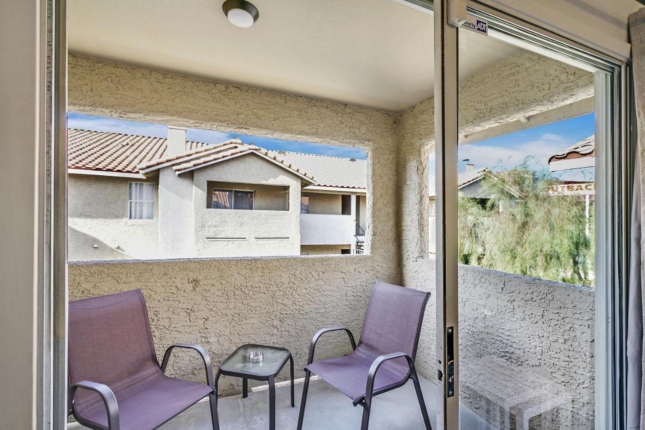 Condo Close To Strip And Raiders Stadium Las Vegas Extérieur photo