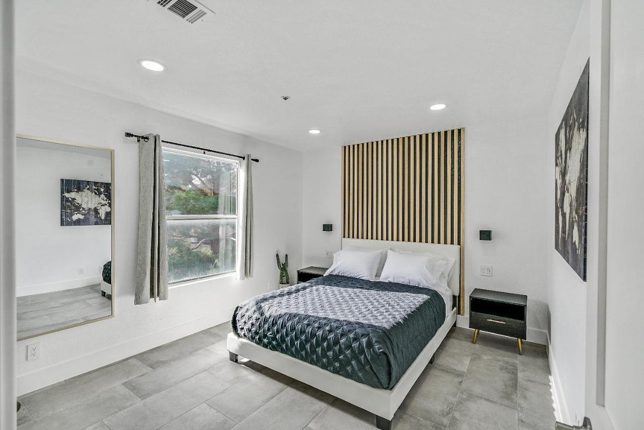 Condo Close To Strip And Raiders Stadium Las Vegas Extérieur photo